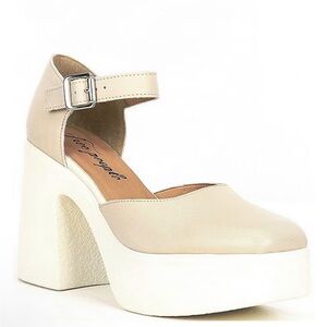 Free People
Gwen Leather Mary Jane Platform Pumps